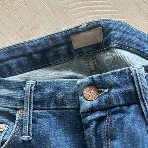 MOTHER Denim The Looker Ankle Step Fray Jeans Size 25